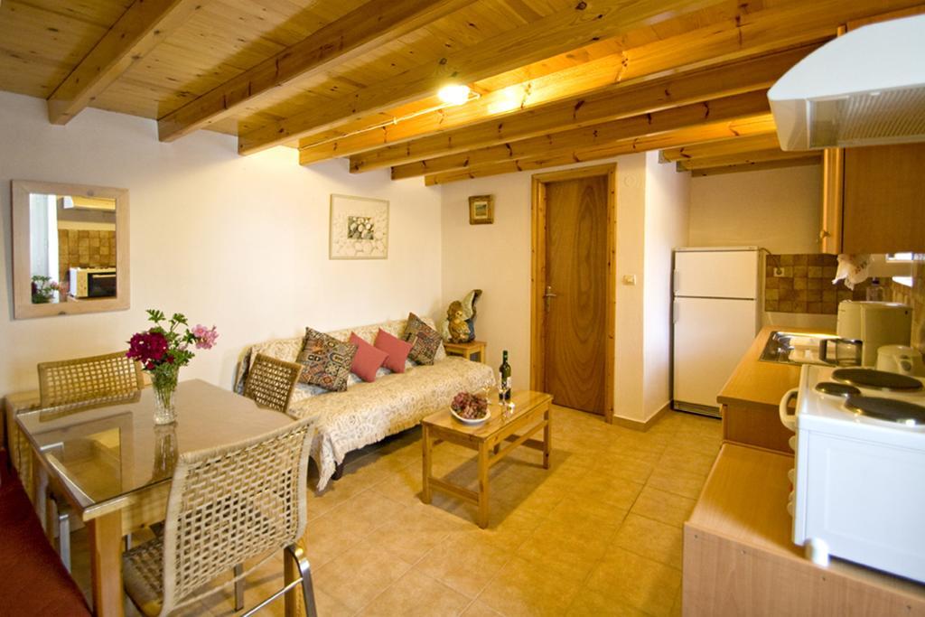 Villas Zoe Ksanemos Luaran gambar
